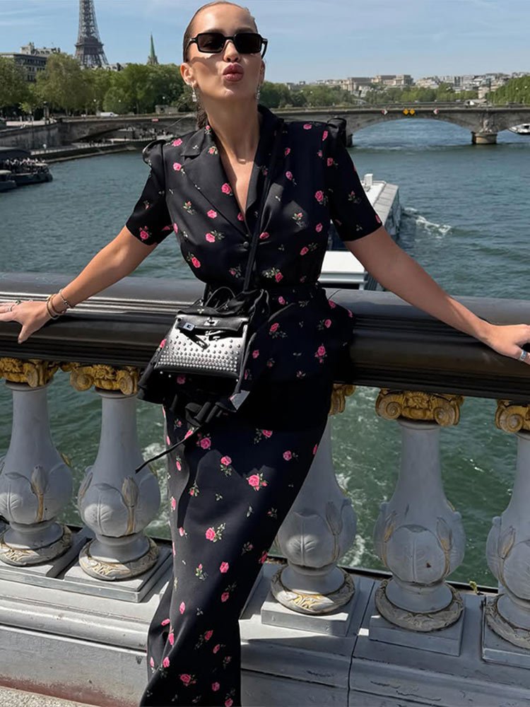 Floral Blazer Coat Skirt Sets  - Women'S Fashion Trends Spring 2026 recension och pris
