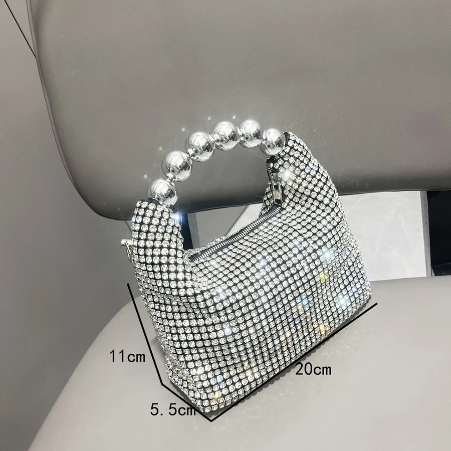 Shiny Silver Rhinestone Clutch - Women'S Fashion Boutique recension och pris